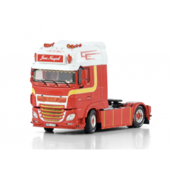 MICHAEL / NAUJOK DAF XF SUPER SPACE CAB MY2017