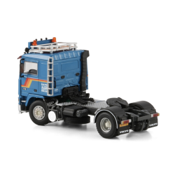 PULTRUM VOLVO F12 4X2