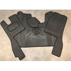 Tapis et Couvre Moteur Scania Next Gen cabine R  Gamme Deluxe Noir Lisse Siège passager strapontin