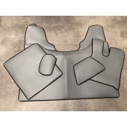 Tapis et Couvre Moteur Lisse Gris pour DAF 106 après 2017