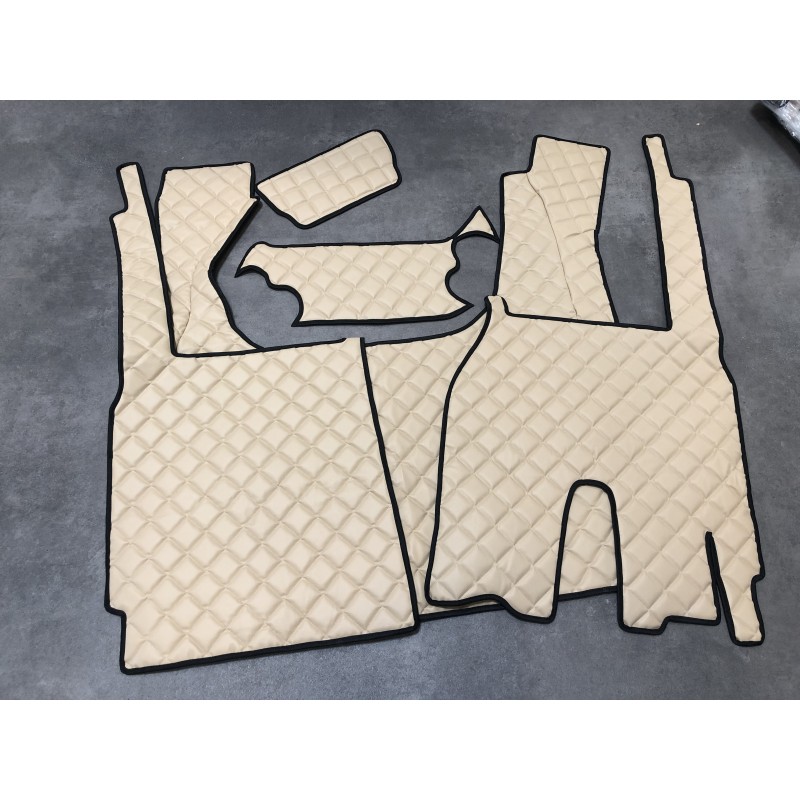 Tapis et Couvre Moteur Gaufré Beige pour Iveco S-way après 2021 Tapis et Couvre Moteur Gaufré Beige pour Iveco S-way après 2021