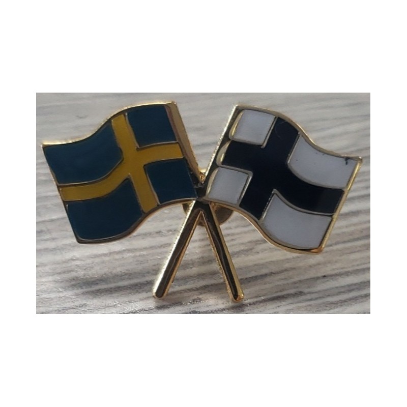 PINS DRAPEAU SUÈDE FINLANDE N°49 - SCANDI SOUVENIRS