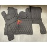 Tapis Capot Moteur Scania NG cabine S passager strapontin gamme Deluxe Noir Cube Rouge