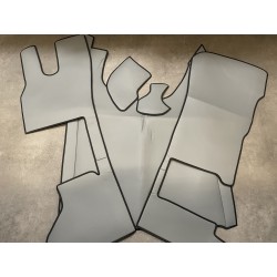 Tapis et Couvre Moteur Daf XG/XG+ Strapontin Lisse Gris Contours Noirs