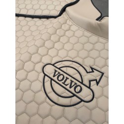 TAPIS CAPOT MOTEUR VOLVO FH4/5 - PASSAGER PNEUMATIQUE - DYNAMIQUE BEIGE