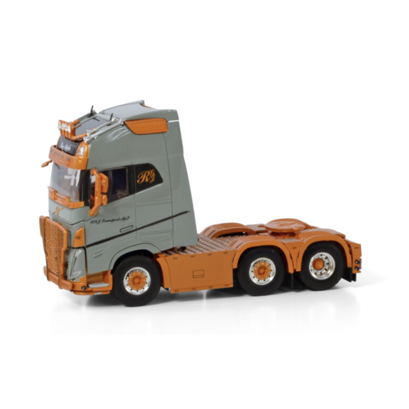 RGJ TRANSPORT VOLVO FH5 GLOBETROTTER XL 6X2 TWIN STEER