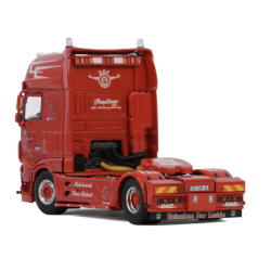 MICHAEL FUHRBETRIEB DAF XF SUPER SPACE CAB MY2017 4X2 - 01-3022