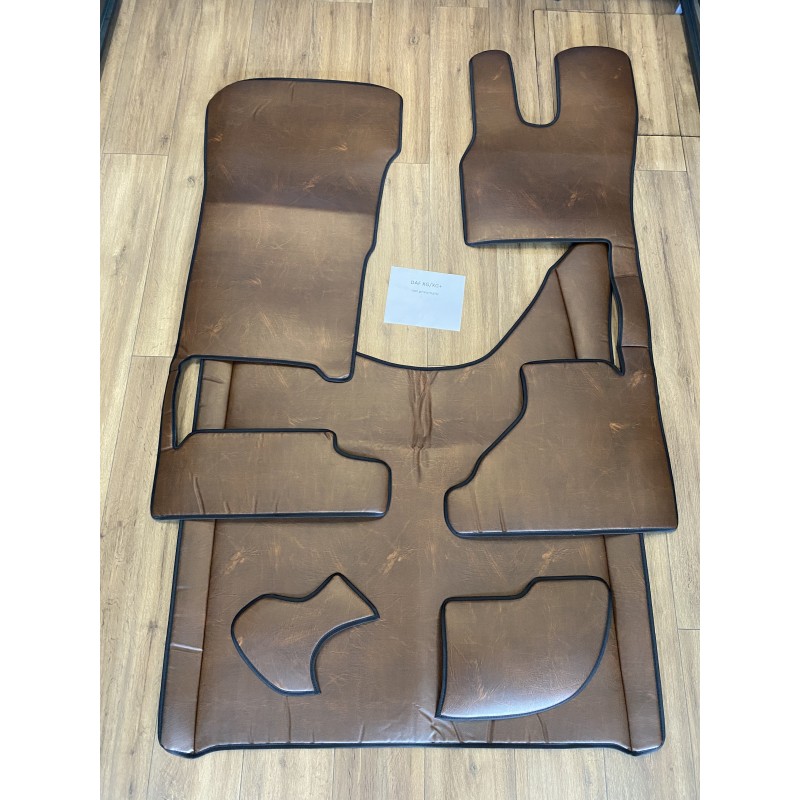 TAPIS DAF XG/XG + NON PNEUMATIQUE MARRON LISSE