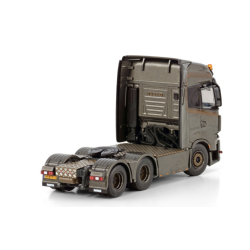 PETER BINNENDIJK TRUCKING IVECO S-WAY AS HIGH 6X2 TAG AXLE