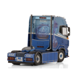 TRANSPORT APERS DAF XG+ 4X2