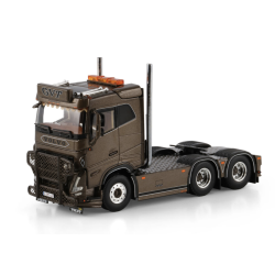 GVT TRANSPORT BRUGGE VOLVO FH5 SLEEPER CAB 6X2 TAG AXLE