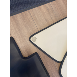 Dépôt vente - Tapis daf 106 broderie France/Hollande