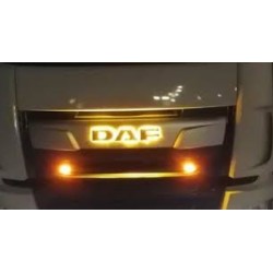 Logo DAF illuminé orange