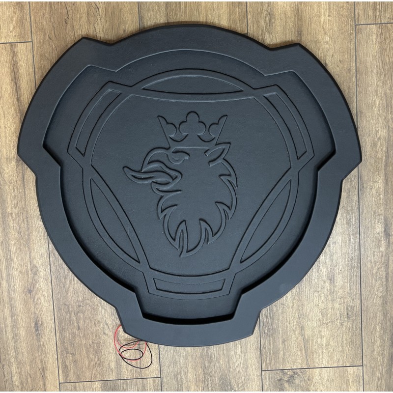 FOND DE CABINE SIMILI CUIR NOIR ÉCLAIRAGE ROUGE SCANIA VABIS