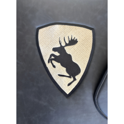 TAPIS CAPOT MOTEUR VOLVO FH4/5 AÉRO PNEUMATIQUE DELUXE NOIR LISSE AU MILIEU BEIGE DELUXE LISSE SUR LES CÔTÉ LOGO ÉLAN BEIGE