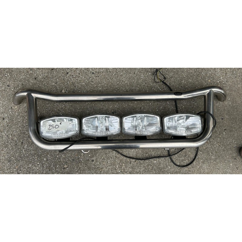 Rampe de calandre Scania NG R/S + 4 LP Jumbo HELLA