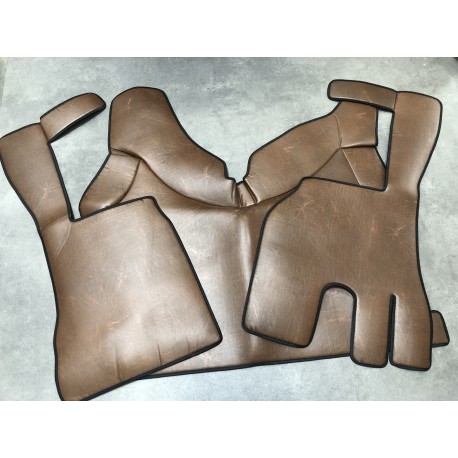 Tapis et Couvre Moteur Lisse Marron pour Renault T plancher plat