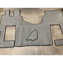 Tapis et Couvre Moteur Gaufré Gris pour Mercedes MP4 passager pneumatique