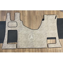 Tapis Capot Moteur Mercedes MP4/MP5 Plancher Plat gamme Deluxe sabbia broderie beige