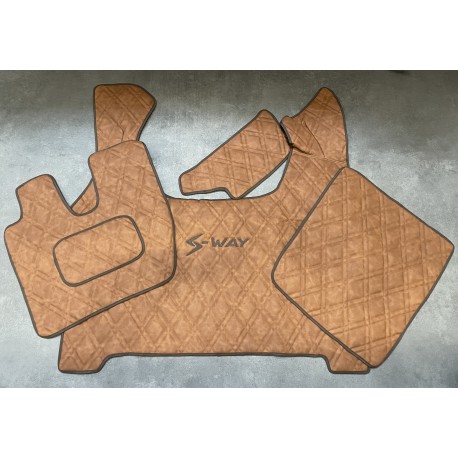Tapis Capot Moteur Iveco S-Way gamme Deluxe Cognac gaufré