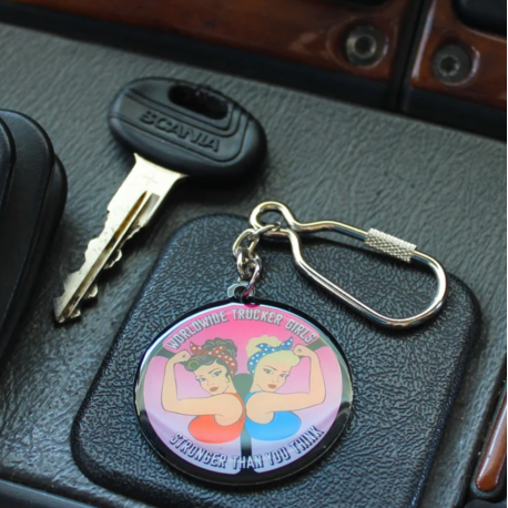 Porte-clé Worldwide Trucker Girls Porte-clé Worldwide Trucker Girls