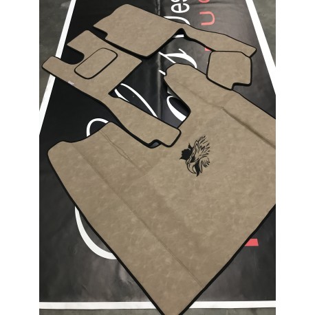 Tapis et Couvre Moteur pour SCANIA R