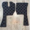 TAPIS CAPITONNÉS VOLVO FH4/5 - NOIR BOUTON DANOIS ROUGE