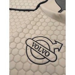 TAPIS CAPOT MOTEUR VOLVO FH4/5 - PASSAGER PNEUMATIQUE - DYNAMIQUE BEIGE