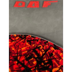 HOUSSES DE SIÈGES DAF XF 106 - Deluxe noir / Danois rouge / Logo DAF old rouge