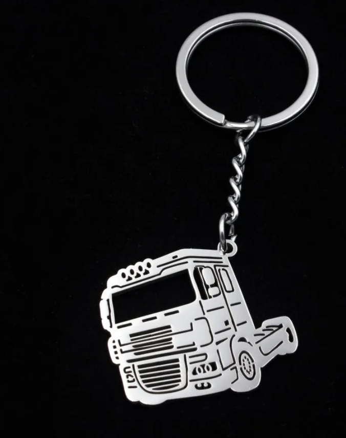 Porte-clés camion personnalisé TRUCKER en métal avec gravure du logo